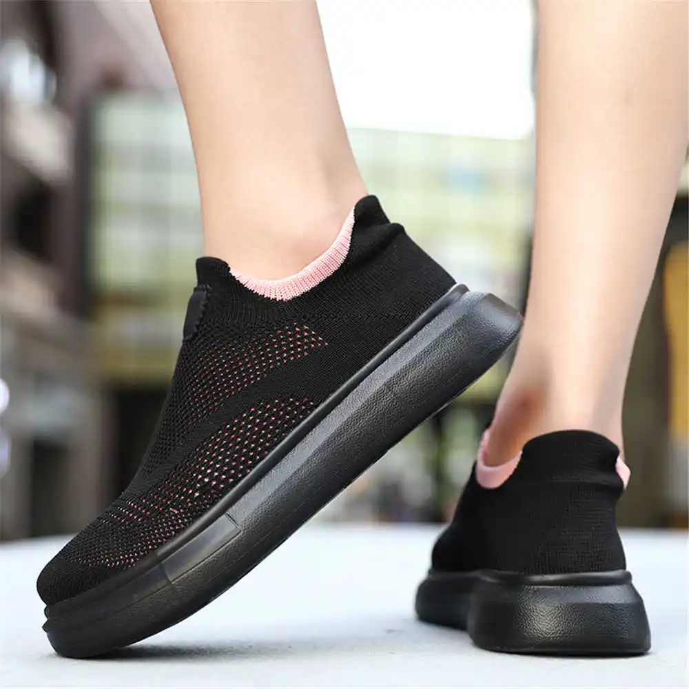 Streetwear Brands In Uk - Stoking Platform sepatu cokelat untuk wanita